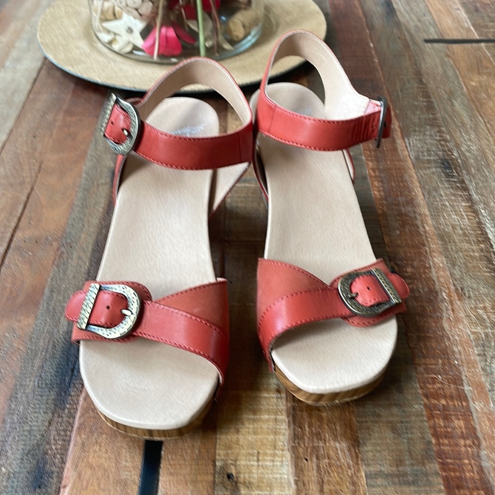 Dansko Coral Leather Buckle Sandal Heels